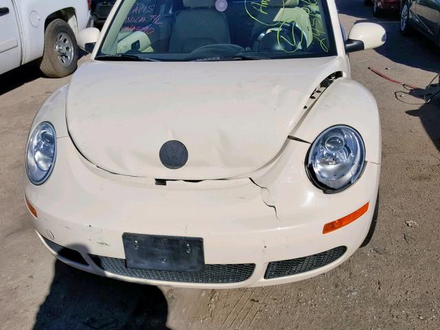 3VWRF31Y07M415190 - 2007 VOLKSWAGEN NEW BEETLE Braun Foto 9