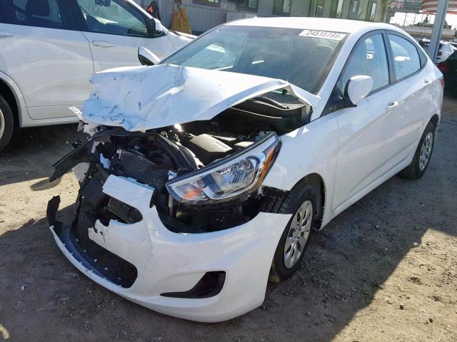 KMHCT4AE7HU233797 - 2017 HYUNDAI ACCENT SE WHITE photo 2