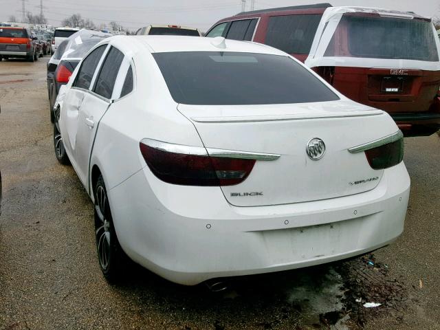 1G4PR5SK7H4104453 - 2017 BUICK VERANO SPO WHITE photo 3