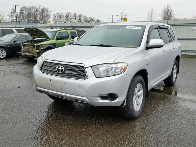 JTEEW41A882009138 - 2008 TOYOTA HIGHLANDER SILVER photo 2