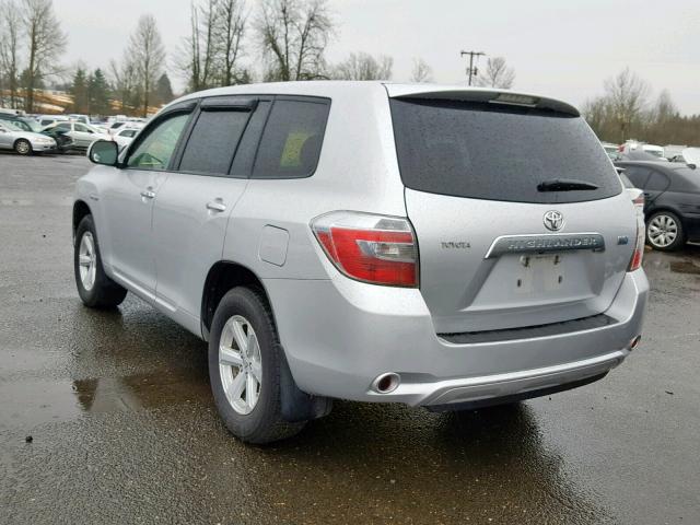 JTEEW41A882009138 - 2008 TOYOTA HIGHLANDER SILVER photo 3