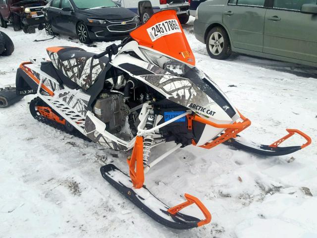 4UF17SNW2HT101522 - 2017 ARCTIC CAT ZR6000 WHITE photo 1