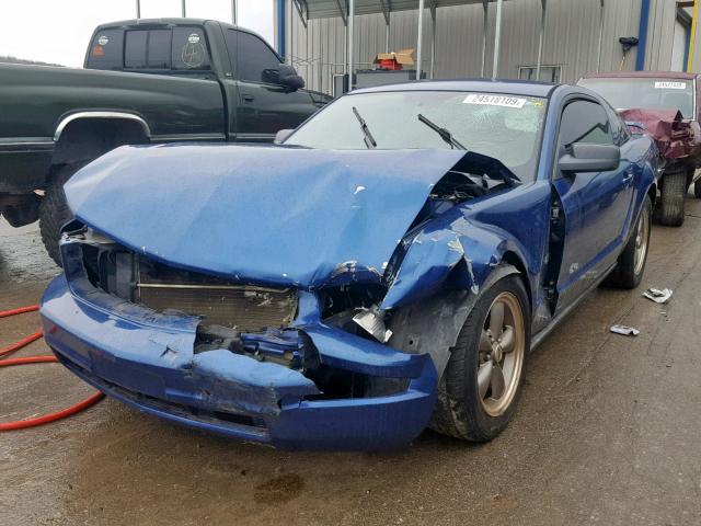 1ZVFT80N765156637 - 2006 FORD MUSTANG BURN photo 2