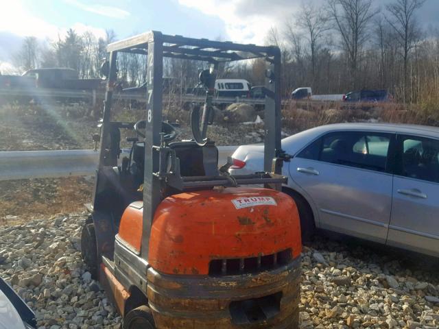 81814 - 1999 TOYOTA FORKLIFT ORANGE photo 3