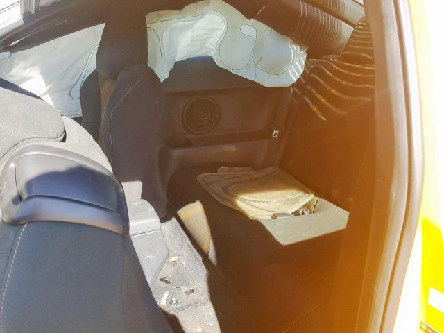 JTKJF5C7XC3028411 - 2012 TOYOTA SCION TC ყვითელი ფოტო 6