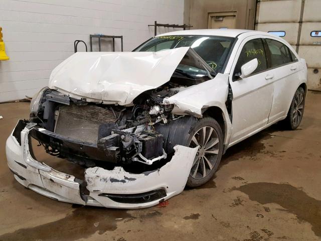 1C3CCBCG3DN504399 - 2013 CHRYSLER 200 LIMITE WHITE photo 2