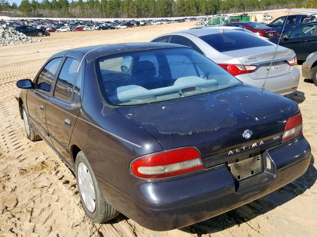 1N4BU31DXSC215621 - 1995 NISSAN ALTIMA XE BLACK photo 3