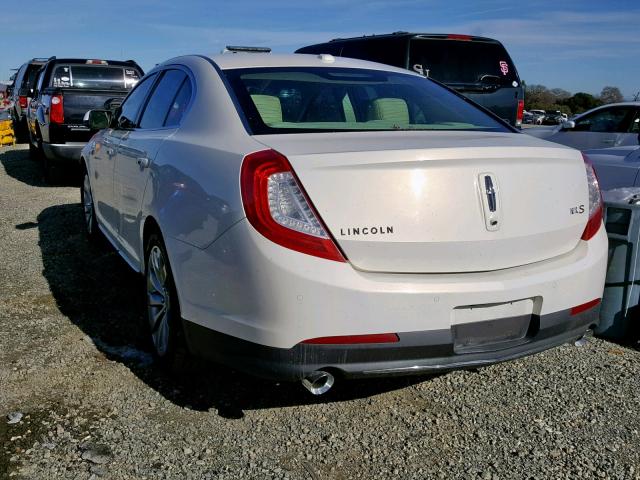 1LNHL9DK3DG605617 - 2013 LINCOLN MKS WHITE photo 3