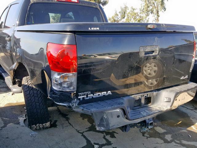 5TFDV541X8X043749 - 2008 TOYOTA TUNDRA CRE BLUE photo 9