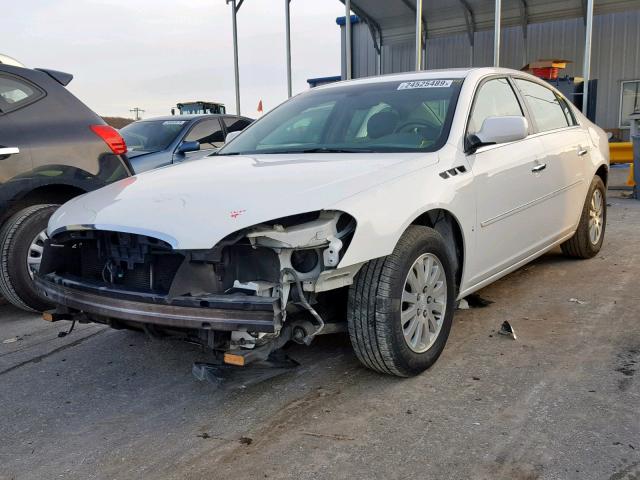 1G4HP57238U120457 - 2008 BUICK LUCERNE CX WHITE photo 2