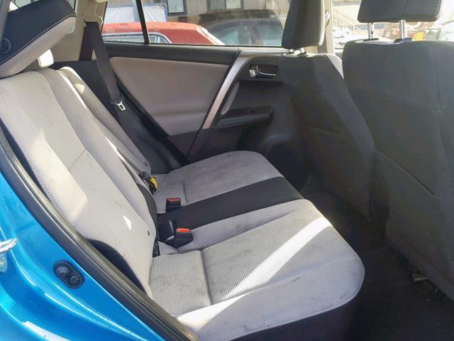 JTMRFREV2JJ199739 - 2018 TOYOTA RAV4 ADVEN 蓝色 照片 6