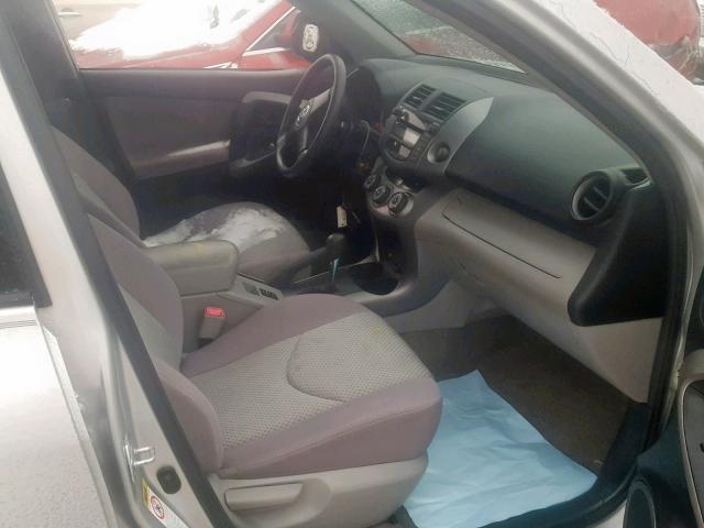 JTMBK33V185060542 - 2008 TOYOTA RAV4 SILVER photo 5