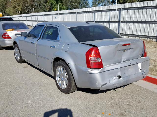 2C3CA5CV8AH132312 - 2010 CHRYSLER 300 TOURIN GRAY photo 3