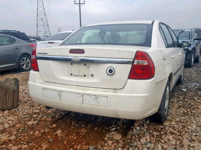 1G1ZS52F04F129934 - 2004 CHEVROLET MALIBU WHITE photo 4