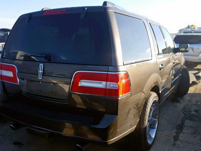 5LMFU28588LJ01896 - 2008 LINCOLN NAVIGATOR Marron photo 4