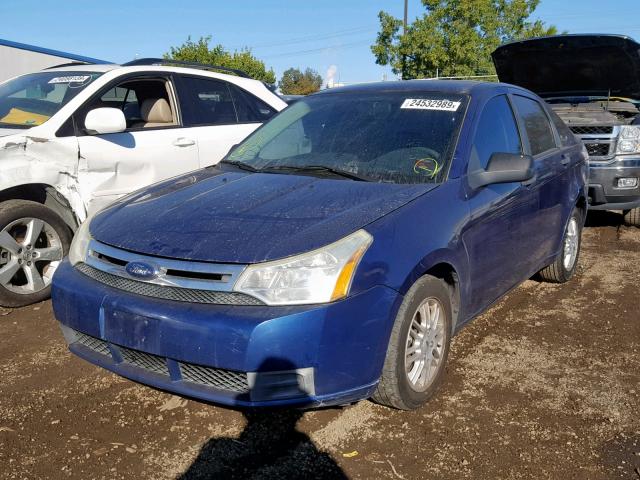 1FAHP35N29W140684 - 2009 FORD FOCUS SE BLUE photo 2