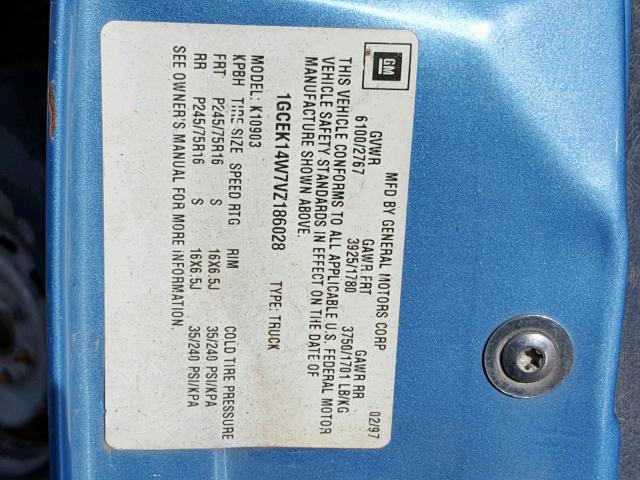 1GCEK14W7VZ186028 - 1997 CHEVROLET GMT-400 K1 BLUE photo 10