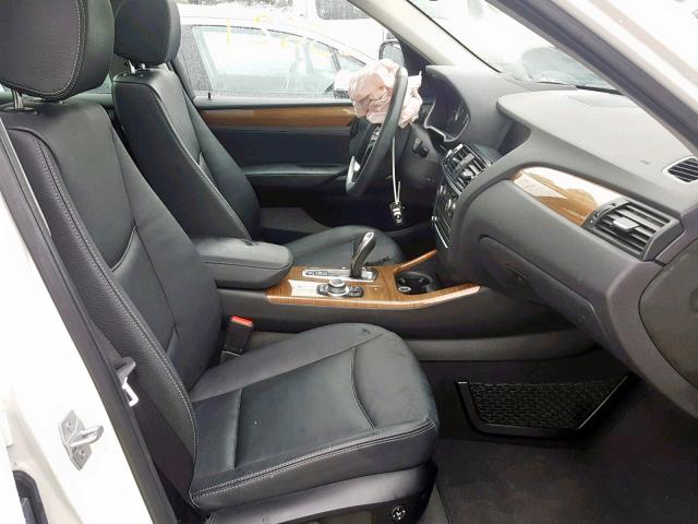 5UXWX7C57EL984337 - 2014 BMW X3 XDRIVE3 WHITE photo 5