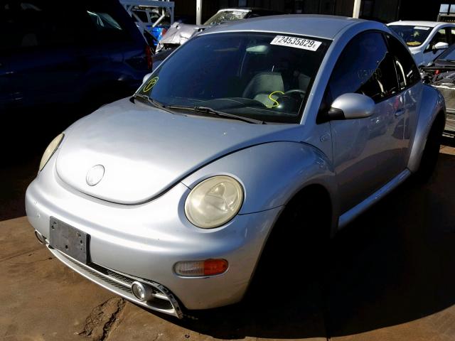 3VWCK21C32M460004 - 2002 VOLKSWAGEN NEW BEETLE Gümüş foto 2