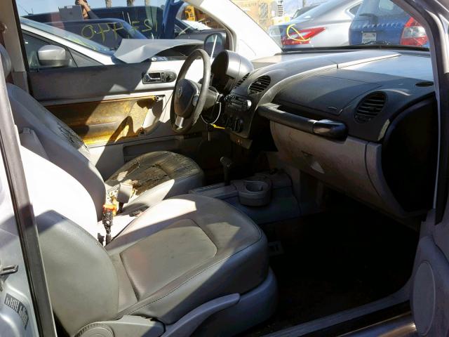 3VWCK21C32M460004 - 2002 VOLKSWAGEN NEW BEETLE Gümüş foto 5