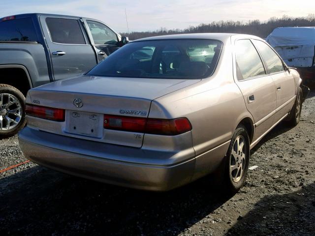 4T1BF28K9WU926144 - 1998 TOYOTA CAMRY CE CREAM photo 4