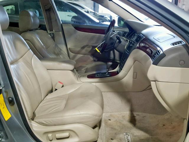 JTHBF30G830126177 - 2003 LEXUS ES 300 GREEN photo 5