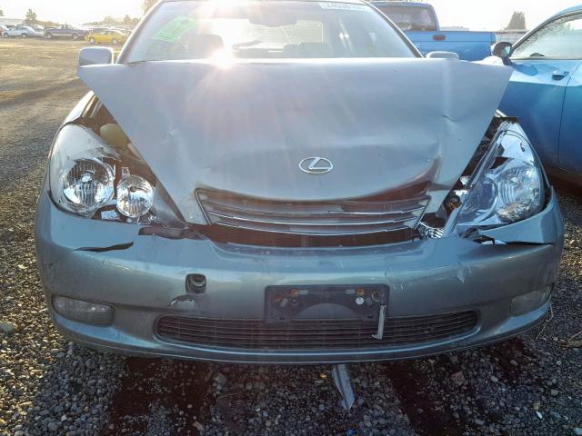 JTHBF30G830126177 - 2003 LEXUS ES 300 GREEN photo 9