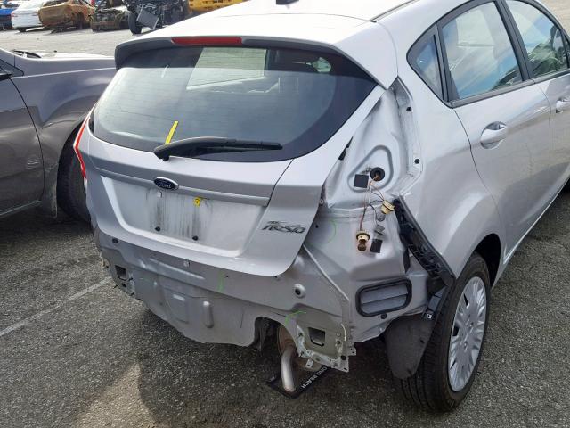 3FADP4TJ3GM170052 - 2016 FORD FIESTA S SILVER photo 9