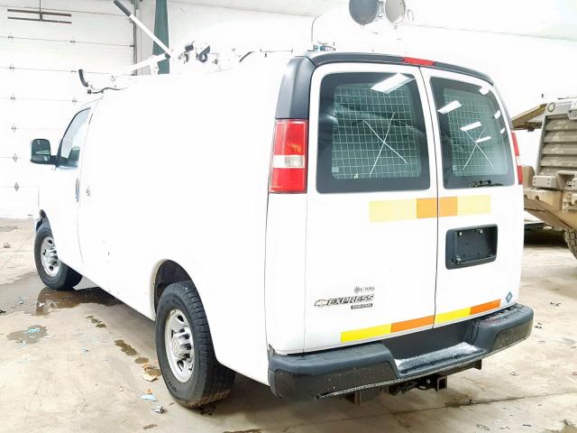 1GCWGFCB0D1902184 - 2013 CHEVROLET EXPRESS G2 白色 照片 3