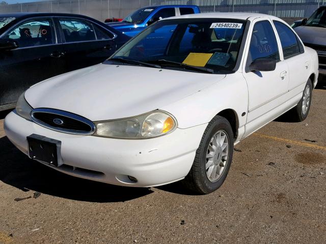 1FAFP66L4YK136549 - 2000 FORD CONTOUR SE WHITE photo 2