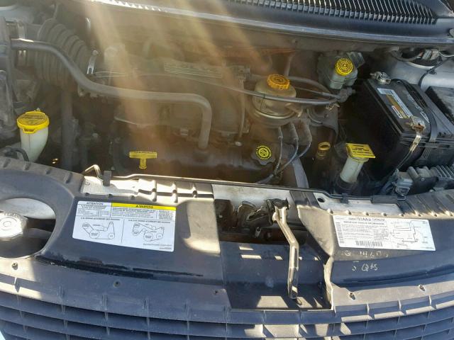 2C8GP64L43R203645 - 2003 CHRYSLER TOWN & COU WHITE photo 7