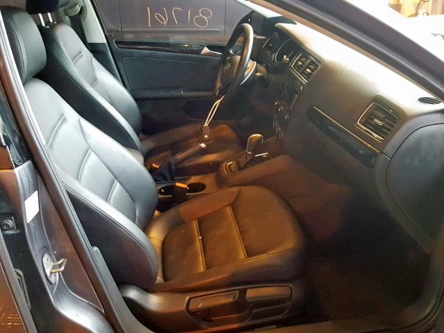 3VWLA7AJXFM239889 - 2015 VOLKSWAGEN JETTA TDI GRAY photo 5