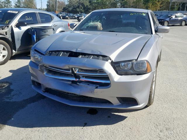 2C3CDXBG6EH319009 - 2014 DODGE CHARGER SE SILVER photo 9