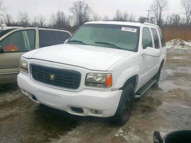 1GYEK13R8XR416538 - 1999 CADILLAC ESCALADE WHITE photo 2