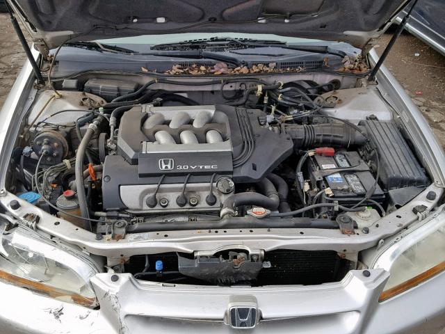 1HGCG1652WA014133 - 1998 HONDA ACCORD EX SILVER photo 7