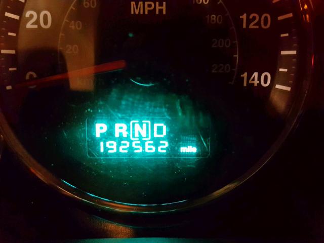 1J8HG48K96C363215 - 2006 JEEP COMMANDER GRAY photo 8