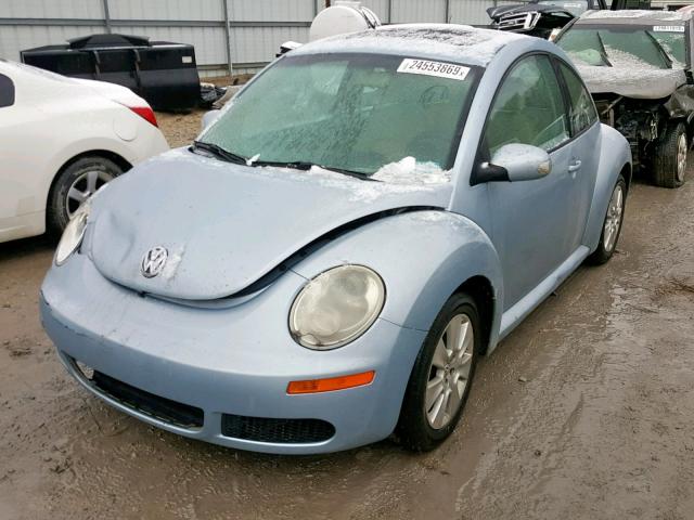 3VWRW3AGXAM024711 - 2010 VOLKSWAGEN NEW BEETLE BLUE photo 2