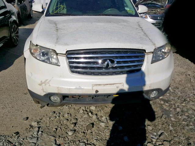 JNRAS08W74X224063 - 2004 INFINITI FX35 WHITE photo 9