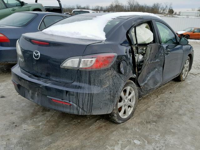 JM1BL1SF4A1135159 - 2010 MAZDA 3 I BLACK photo 4