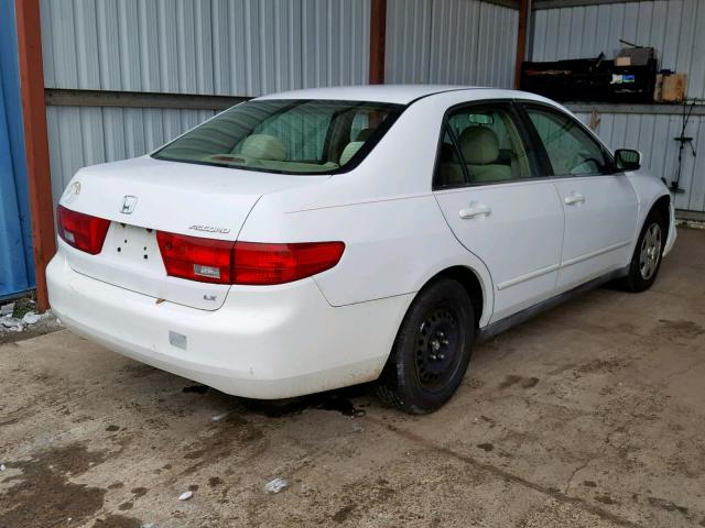 1HGCM56405A120229 - 2005 HONDA ACCORD LX WHITE photo 4