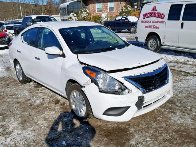 3N1CN7AP8HL843190 - 2017 NISSAN VERSA S WHITE photo 1