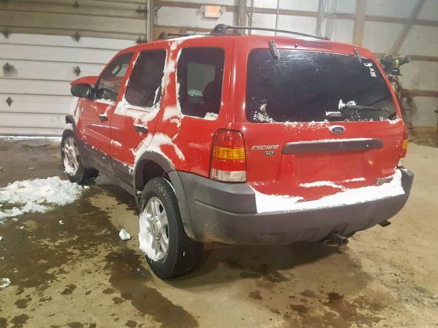 1FMYU03171KF57453 - 2001 FORD ESCAPE XLT RED photo 3