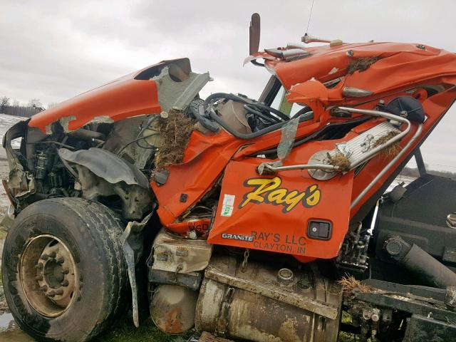 1M2AG11C55M020562 - 2005 MACK 700 CV700 RED photo 9