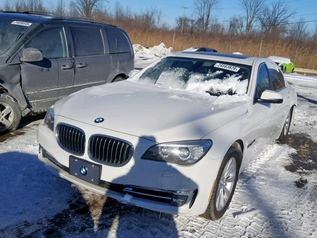 WBAYF4C59DD128023 - 2013 BMW 740 LXI WHITE photo 2