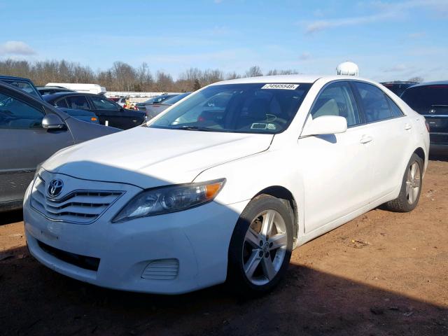 4T1BF3EK5BU714605 - 2011 TOYOTA CAMRY BASE BLACK photo 2