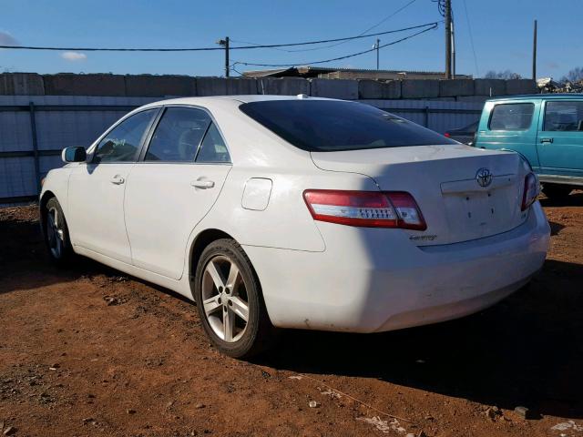 4T1BF3EK5BU714605 - 2011 TOYOTA CAMRY BASE BLACK photo 3