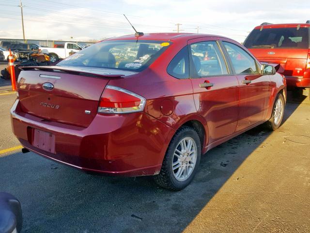 1FAHP35N49W180457 - 2009 FORD FOCUS SE RED photo 4