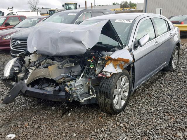 1C3CCBAB7DN704709 - 2013 CHRYSLER 200 LX SILVER photo 2