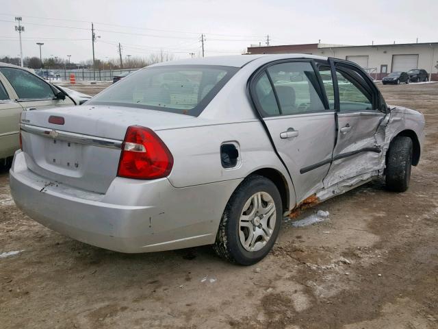 1G1ZS52F74F244658 - 2004 CHEVROLET MALIBU SILVER photo 4