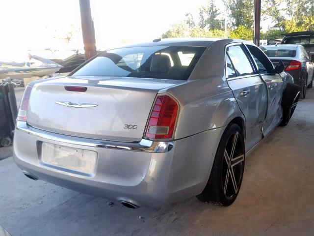 2C3CCACGXCH310700 - 2012 CHRYSLER 300 LIMITE SILVER photo 4